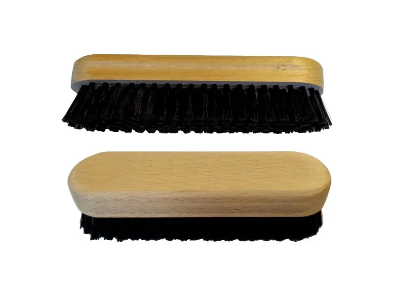 Kartáč leštící na obuv